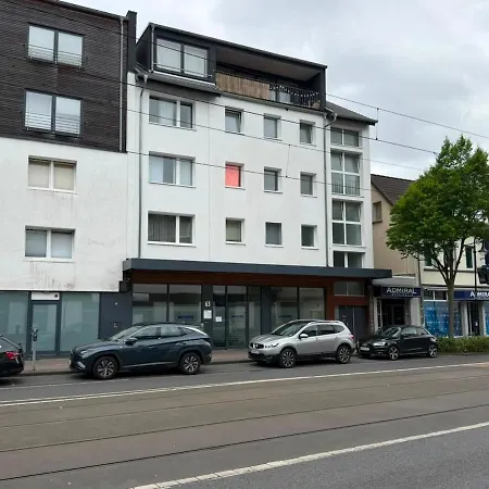 Atlas 2 Balkon Zentrum Bahnhof *